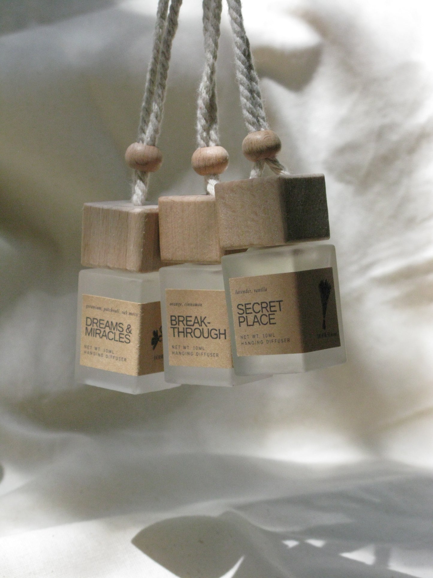 Breakthrough - Hanging Diffuser
